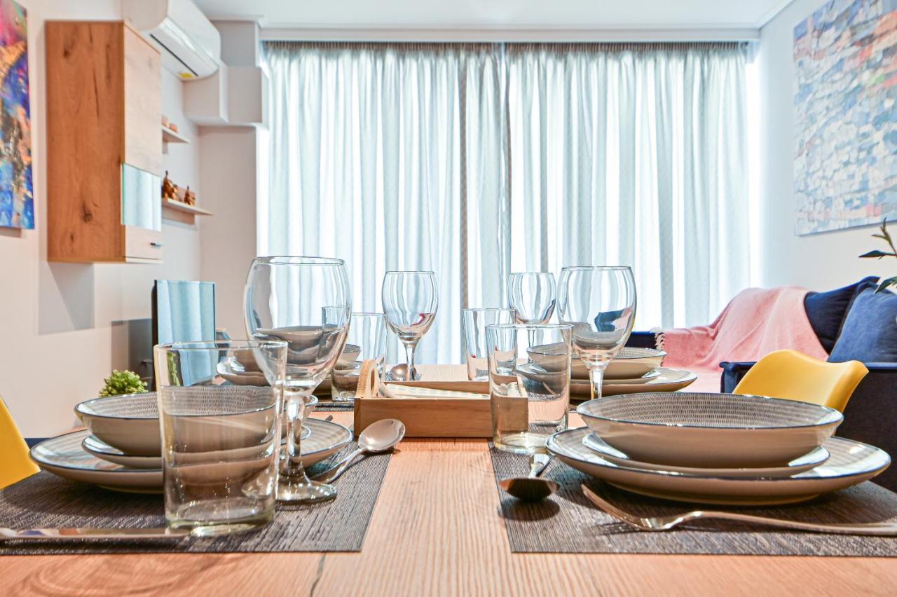 Beautiful New Apartment 5 Min From Piraeus Port ภายนอก รูปภาพ