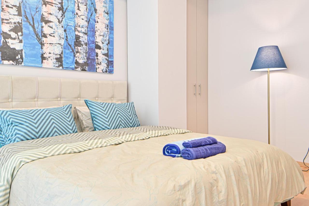 Beautiful New Apartment 5 Min From Piraeus Port ภายนอก รูปภาพ